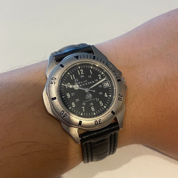 Vintage roots Relic Hunter TV show Memorabilia Field Watch Preowned - Picture 1 of 10